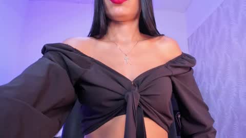 Kayla  online show from 20, 11, 2025