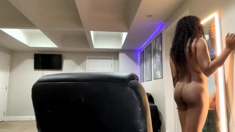 kaylagalaore online show from 4, 3, 2026