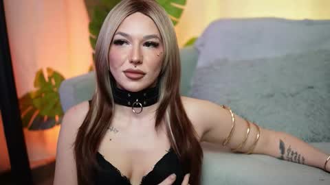  Kaylee  online show from 13, 12, 2025