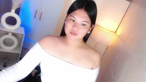 Y O U R        F U T U R E       K A Y L E E  online show from 6, 3, 2026