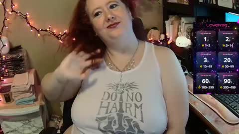 Snapshot of kayleesweetwillow chatting on 9, 9, 2025 Kaylee SweetWillow online show from 9, 9, 2025