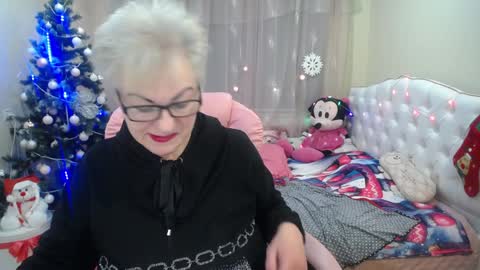 Snapshot of kaylesmoll chatting on 18, 12, 2024 kaylesmoll online show from 18, 12, 2024