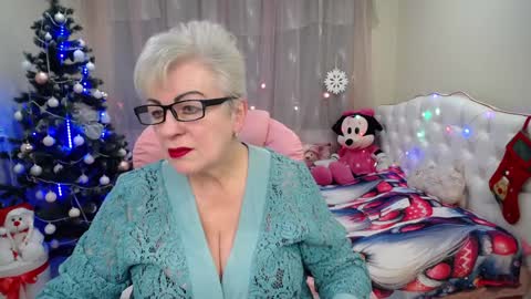 Snapshot of kaylesmoll chatting on 26, 12, 2024 kaylesmoll online show from 26, 12, 2024
