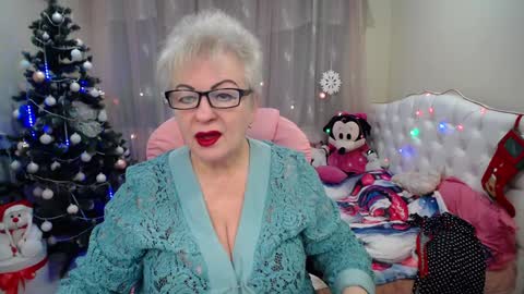 Snapshot of kaylesmoll chatting on 30, 12, 2024 kaylesmoll online show from 30, 12, 2024