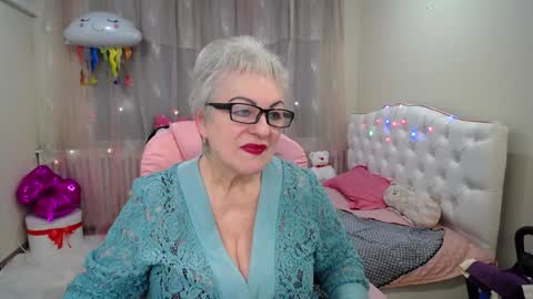 Snapshot of kaylesmoll chatting on 29, 1, 2025 kaylesmoll online show from 29, 1, 2025