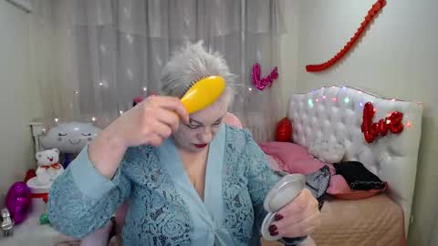 Snapshot of kaylesmoll chatting on 22, 2, 2025 kaylesmoll online show from 22, 2, 2025