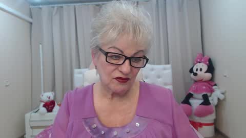 kaylesmoll online show from 25, 3, 2026