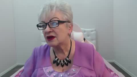 Snapshot of kaylesmoll chatting on 20, 7, 2026 kaylesmoll online show from 20, 7, 2026