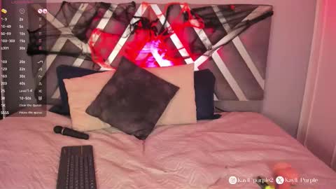 Snapshot of kayli_purple chatting on 24, 10, 2025 Kayli online show from 24, 10, 2025