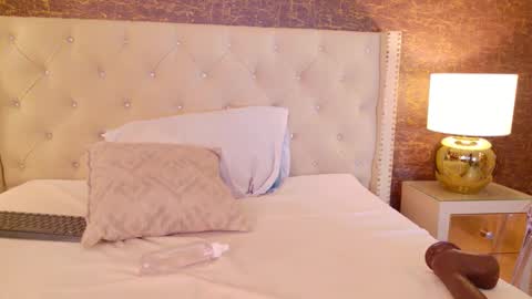  KAYLIE  online show from 14, 3, 2026