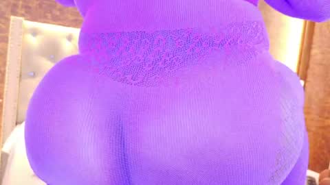  KAYLIE  online show from 22, 5, 2026