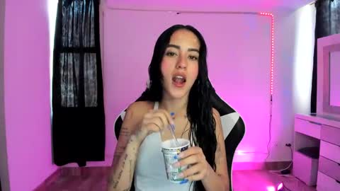 Snapshot of kaylie_xxx chatting on 13, 1, 2025 kaylie online show from 13, 1, 2025