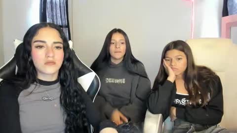 Snapshot of kaylie_xxx chatting on 12, 2, 2025 kaylie online show from 12, 2, 2025