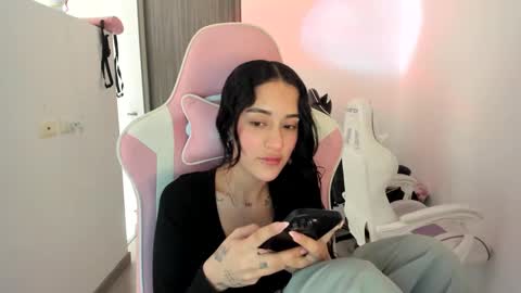 Snapshot of kaylie_xxx chatting on 11, 9, 2025 kaylie online show from 11, 9, 2025