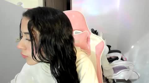 Snapshot of kaylie_xxx chatting on 15, 9, 2025 kaylie online show from 15, 9, 2025