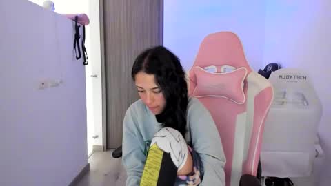 Snapshot of kaylie_xxx chatting on 23, 9, 2025 kaylie online show from 23, 9, 2025