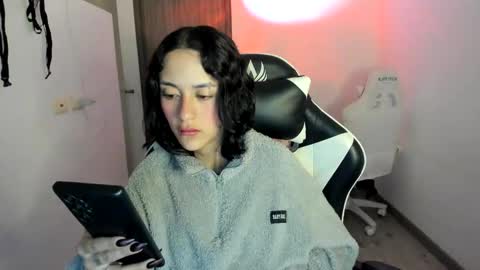 Snapshot of kaylie_xxx chatting on 20, 11, 2025 kaylie online show from 20, 11, 2025