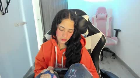 Snapshot of kaylie_xxx chatting on 3, 12, 2025 kaylie online show from 3, 12, 2025