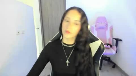 Snapshot of kaylie_xxx chatting on 5, 1, 2026 kaylie online show from 5, 1, 2026