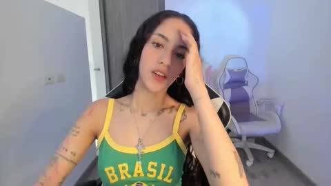 Snapshot of kaylie_xxx chatting on 8, 1, 2026 kaylie online show from 8, 1, 2026