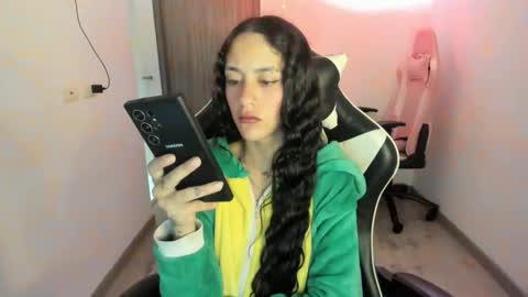 Snapshot of kaylie_xxx chatting on 2, 2, 2026 kaylie online show from 2, 2, 2026