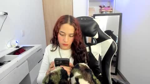 kaylie online show from 30, 4, 2026