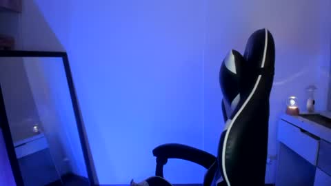 Snapshot of kaylie_xxx chatting on 10, 7, 2026 kaylie online show from 10, 7, 2026
