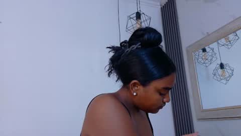 Snapshot of kayna_gomez chatting on 14, 6, 2026 Kayna online show from 14, 6, 2026
