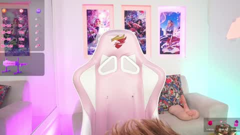 Kayra online show from 7, 1, 2025