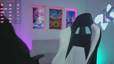 Kayra online show from 5, 12, 2025