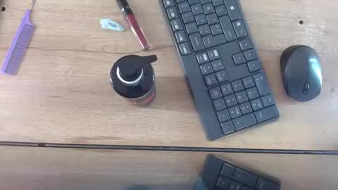 K A I T L I N  online show from 10, 2, 2026