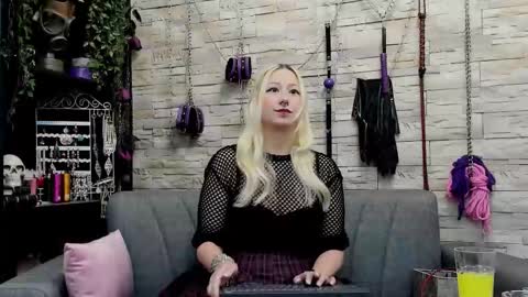 Miss Kazia online show from 20, 10, 2025