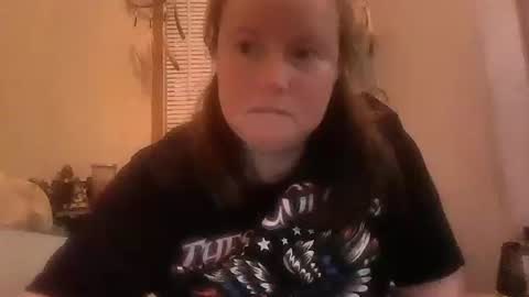 Snapshot of kcandler27 chatting on 5, 11, 2025 kcandler27 online show from 5, 11, 2025