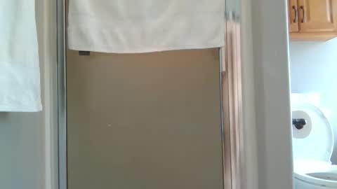 Snapshot of kcp6943 chatting on 12, 1, 2025 kcp6943 online show from 12, 1, 2025