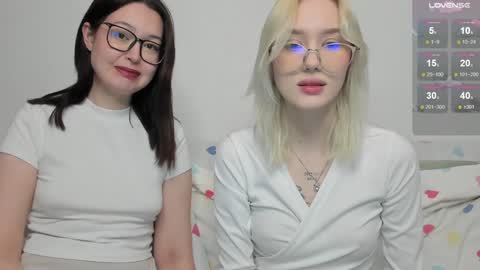 Snapshot of kebesheska chatting on 16, 12, 2024 Seb Polly Roxy Jonny online show from 16, 12, 2024