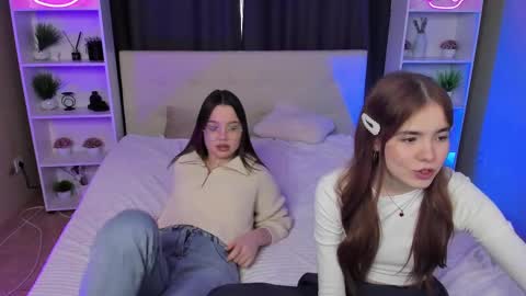 Snapshot of kebesheska chatting on 9, 2, 2025 Seb Polly Roxy Jonny online show from 9, 2, 2025