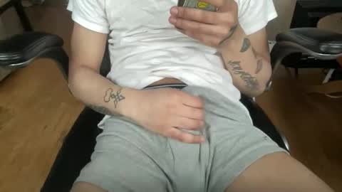 Keesey23 online show from 13, 2, 2026