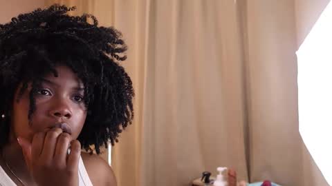 Kehlannis online show from 15, 10, 2025