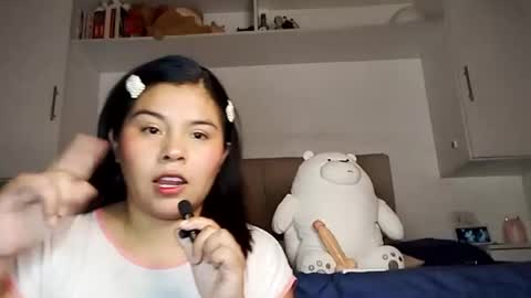 Andrea online show from 11, 11, 2025