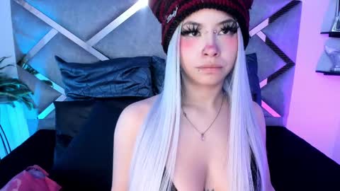 Keidy Monday to Saturday from 200 pm to 810pm  UTC-5 Colombia Time online show from 29, 9, 2025