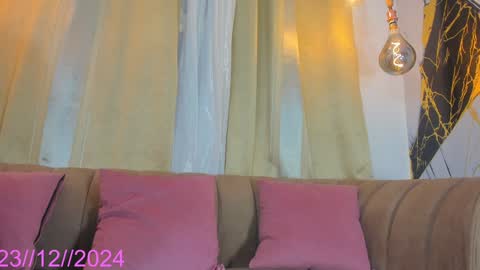 Keila  online show from 23, 12, 2024