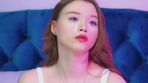 Keira online show from 10, 5, 2026