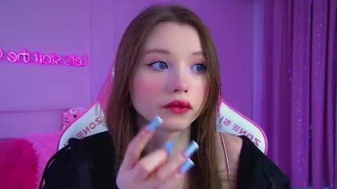 Keira online show from 28, 6, 2026