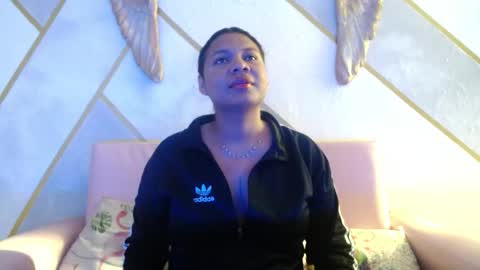    online show from 3, 12, 2025