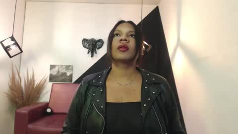    online show from 15, 12, 2025