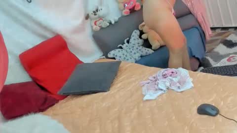 Snapshot of keiraquen chatting on 24, 10, 2025 keira online show from 24, 10, 2025