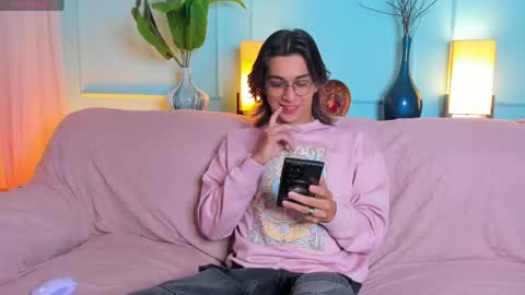 Snapshot of keita_moon chatting on 16, 4, 2026 Keita moon online show from 16, 4, 2026