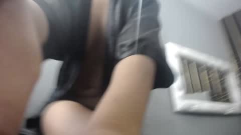 Snapshot of keizy_conte chatting on 31, 12, 2024 K E I Z Y online show from 31, 12, 2024