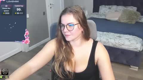 Snapshot of kellielowie chatting on 16, 12, 2024 kellielowie online show from 16, 12, 2024