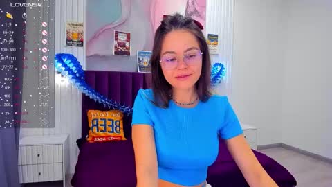 Snapshot of kelly_cuutie chatting on 23, 9, 2025 Kelly online show from 23, 9, 2025